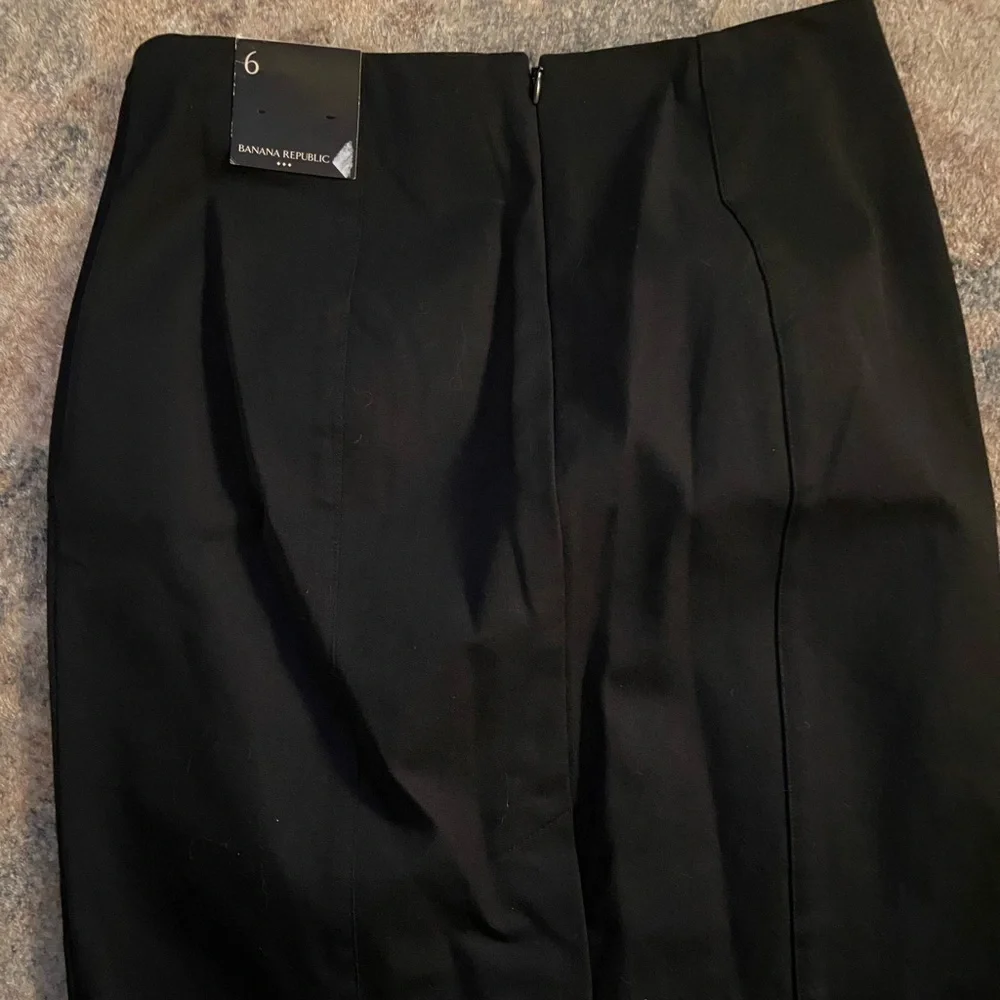 NWT banana republic black mini pencil skirt Sz 6 zip up back career office work